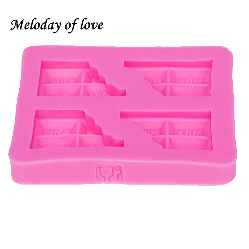 Molde Silicone “Milk Letters” | Food Grade (7×6,1 cm)