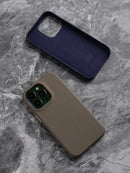 Capa YMW Magnetic de Couro Legítimo p/ iPhone 13 | Pro | Pro Max | mini